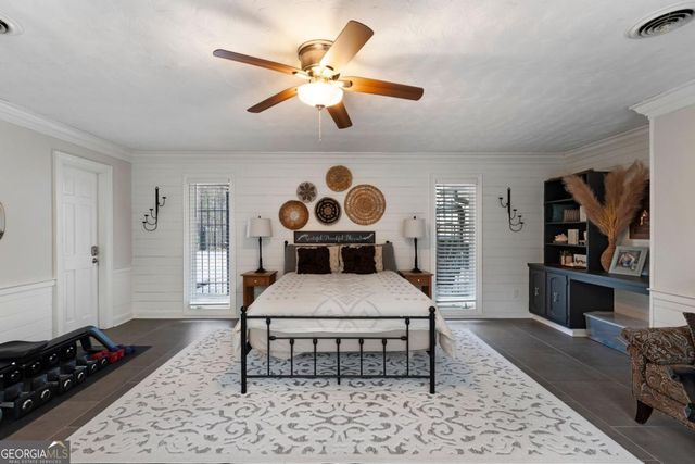 10 Woodland Drive, Cartersville, GA 30120