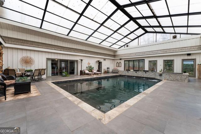 10 Woodland Drive, Cartersville, GA 30120