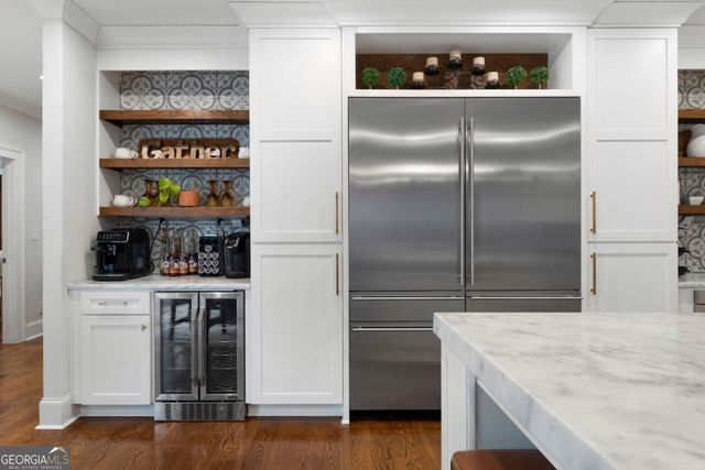 10 Woodland Drive, Cartersville, GA 30120