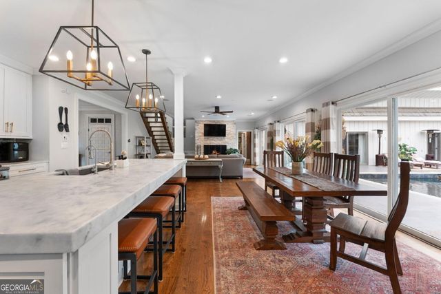 10 Woodland Drive, Cartersville, GA 30120