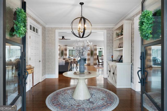 10 Woodland Drive, Cartersville, GA 30120