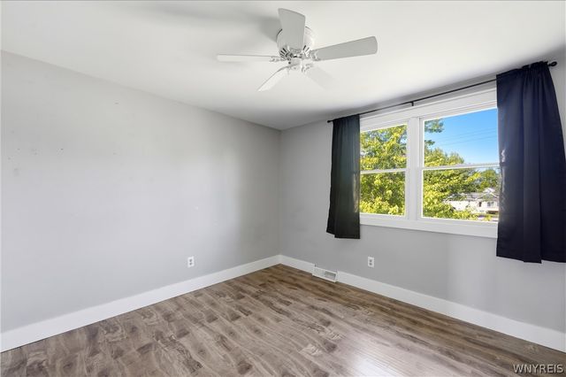 5159 Glendale Avenue, Hamburg, NY 14075
