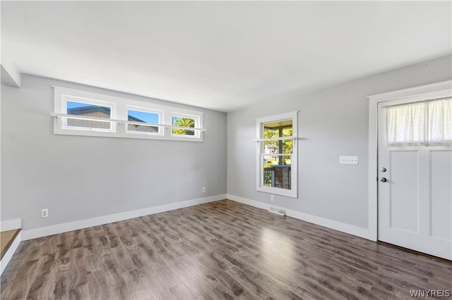 5159 Glendale Avenue, Hamburg, NY 14075
