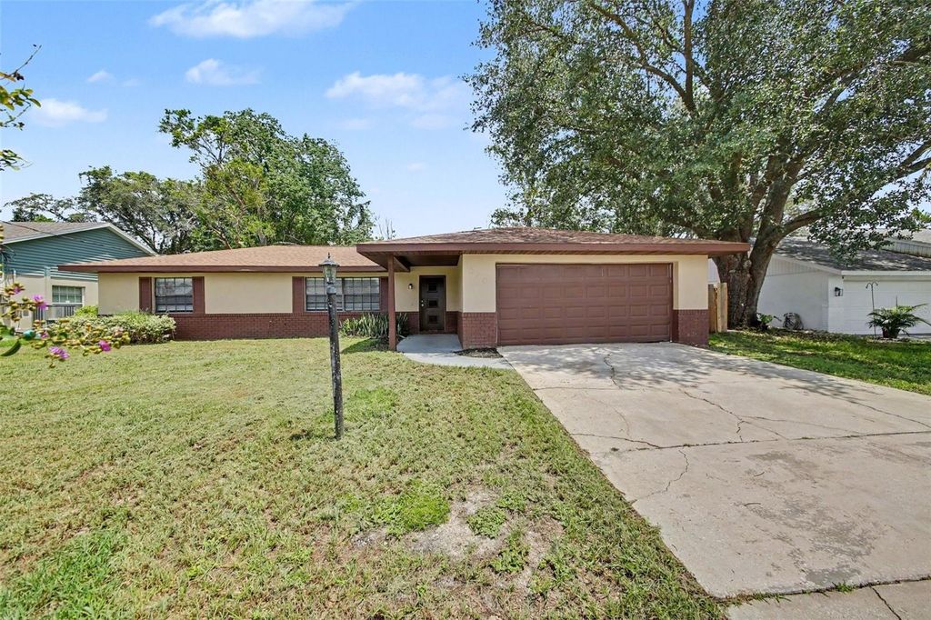 840 RAYSTON STREET, Deltona, FL 32725