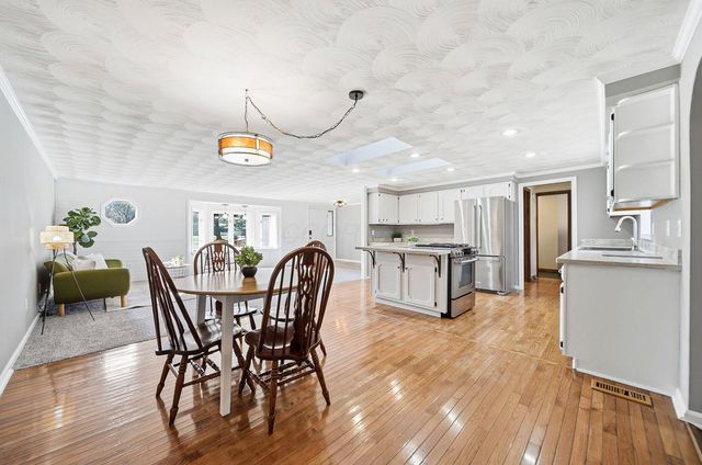 128 Winter Green Loop SW, Pataskala, OH 43062