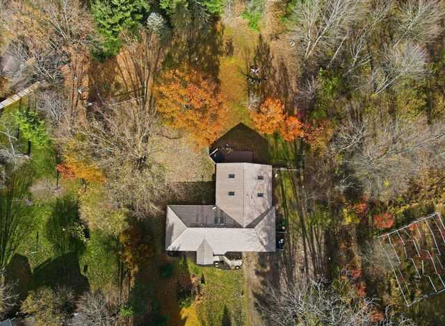 128 Winter Green Loop SW, Pataskala, OH 43062