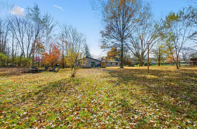 128 Winter Green Loop SW, Pataskala, OH 43062