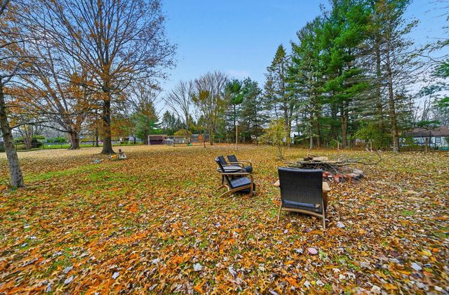 128 Winter Green Loop SW, Pataskala, OH 43062