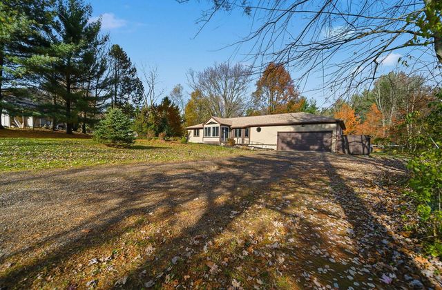 128 Winter Green Loop SW, Pataskala, OH 43062