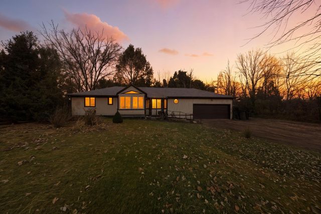 128 Winter Green Loop SW, Pataskala, OH 43062