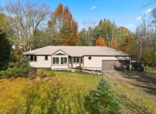 128 Winter Green Loop SW, Pataskala, OH 43062