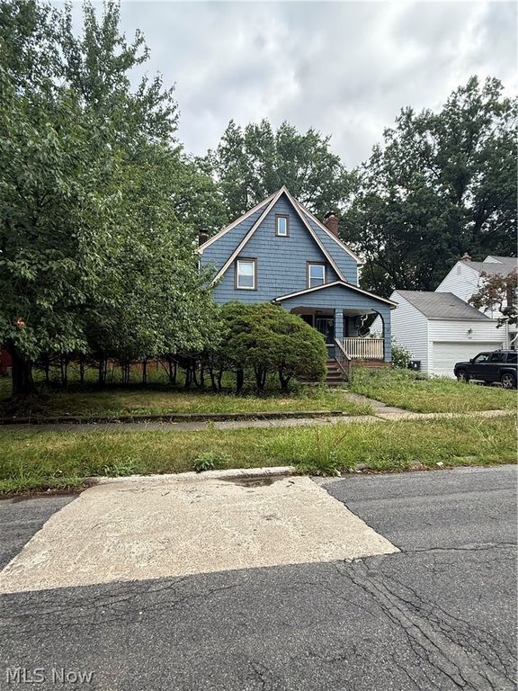 4009 Rosemond Road, Cleveland Heights, OH 44121