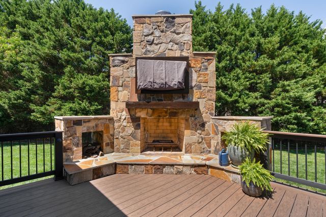 1282 Enclave Road, Chattanooga, TN 37415