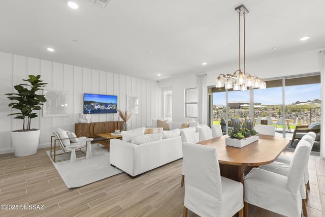 12802 E Tortoise Pointe Drive, Vail, AZ 85641