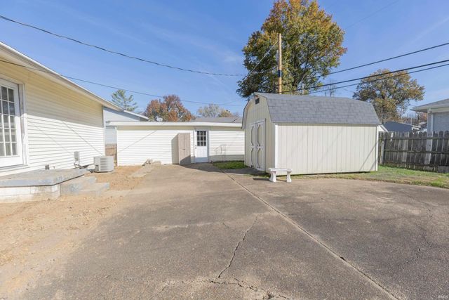 4201 Stratford Road, Evansville, IN 47710