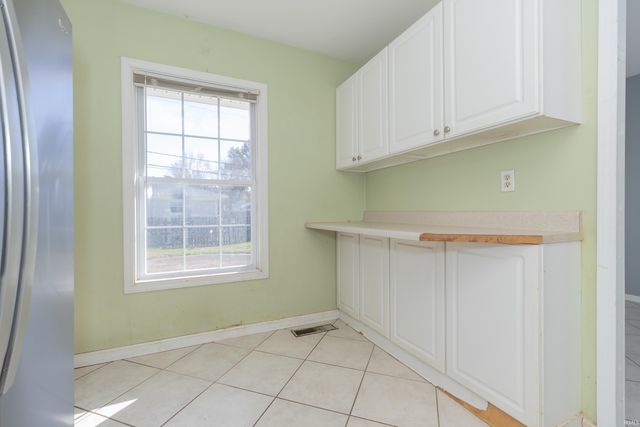 4201 Stratford Road, Evansville, IN 47710