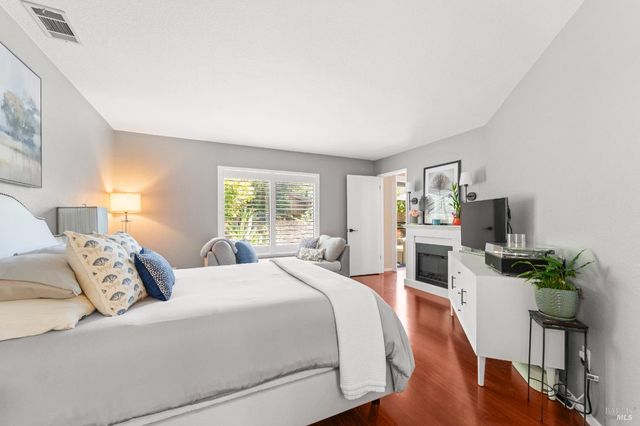 373 Clydesdale Dr, Vallejo, CA 94591