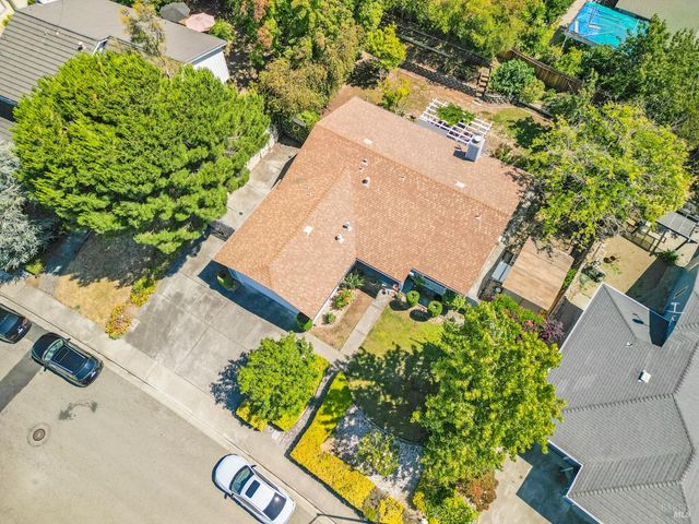 373 Clydesdale Dr, Vallejo, CA 94591