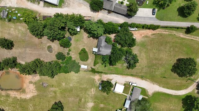 14102 Pinehurst Lane, Magnolia, TX 77354