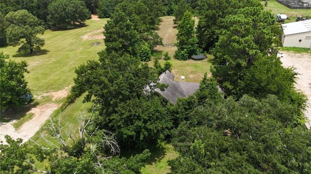 14102 Pinehurst Lane, Magnolia, TX 77354