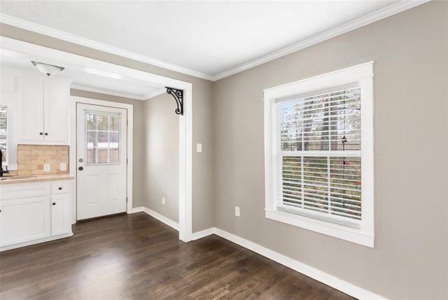 27062 S Oak Creek Drive, Splendora, TX 77372