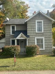 121 Maple Street, Grass Lake Twp, MI 49240