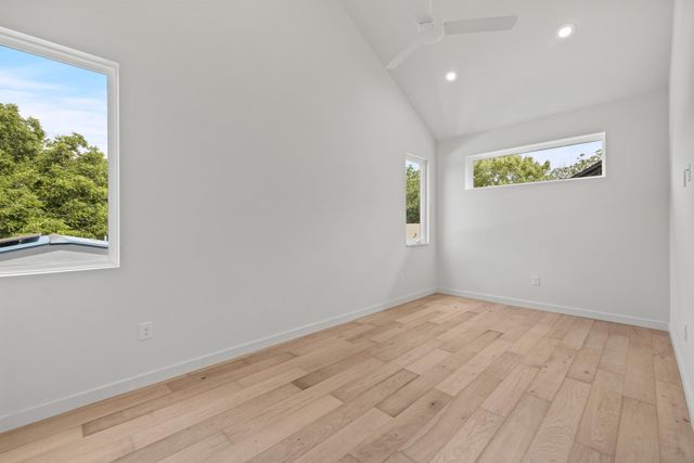 309 Franklin BLVD 2, Austin, TX 78751
