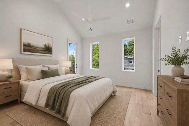 309 Franklin BLVD 2, Austin, TX 78751