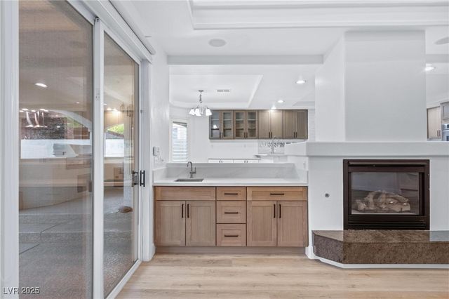 4065 Abernethy Forest Place, Las Vegas, NV 89141