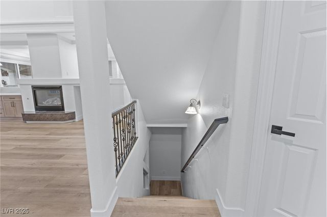 4065 Abernethy Forest Place, Las Vegas, NV 89141