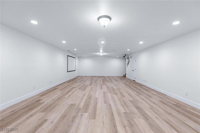 4065 Abernethy Forest Place, Las Vegas, NV 89141