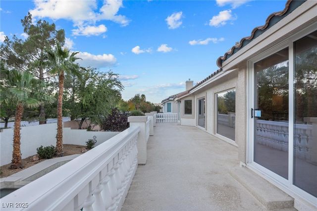 4065 Abernethy Forest Place, Las Vegas, NV 89141