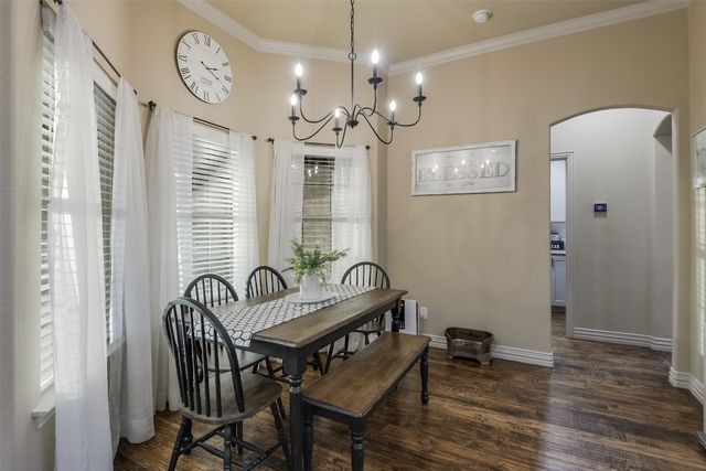 104 Smokey Branch, Weatherford, TX 76085