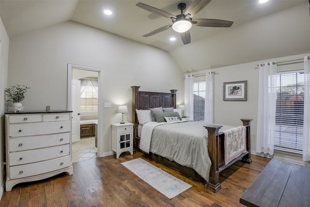 104 Smokey Branch, Weatherford, TX 76085