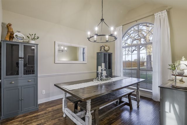 104 Smokey Branch, Weatherford, TX 76085