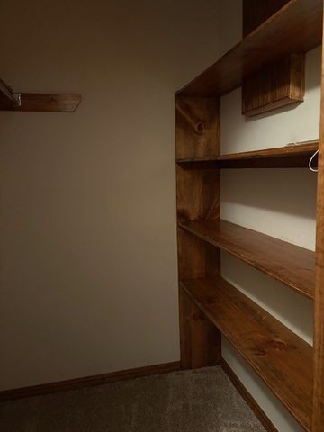 2822 Highland Drive, Rogers, AR 72756