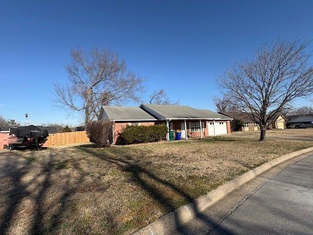 2822 Highland Drive, Rogers, AR 72756