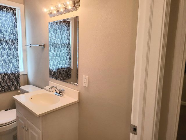 4530 Amesbury Road, Columbus, OH 43227