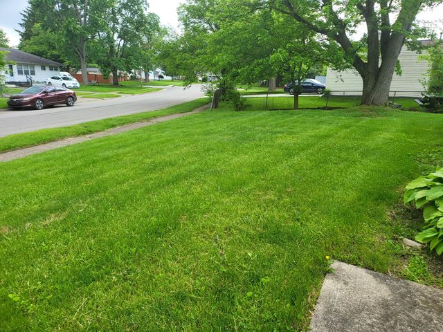 4530 Amesbury Road, Columbus, OH 43227