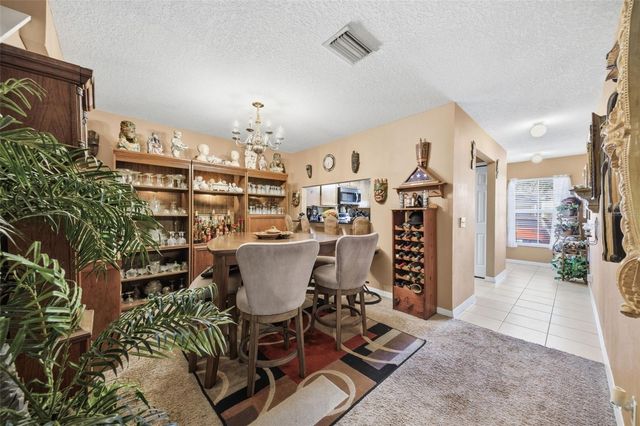 192 COQUINA BAY DRIVE, St Petersburg, FL 33705