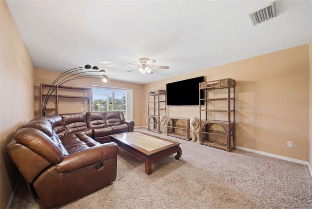 192 COQUINA BAY DRIVE, St Petersburg, FL 33705