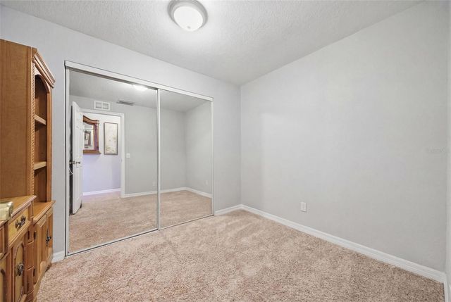 192 COQUINA BAY DRIVE, St Petersburg, FL 33705