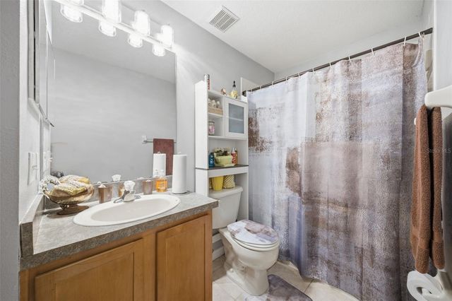 192 COQUINA BAY DRIVE, St Petersburg, FL 33705