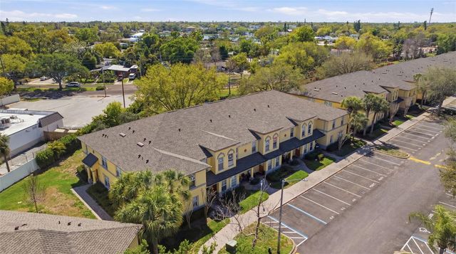 192 COQUINA BAY DRIVE, St Petersburg, FL 33705