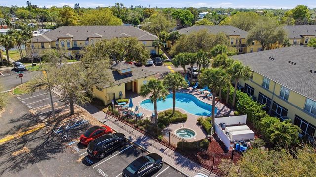 192 COQUINA BAY DRIVE, St Petersburg, FL 33705