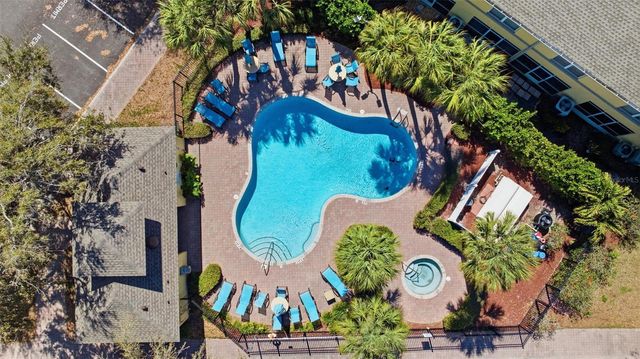 192 COQUINA BAY DRIVE, St Petersburg, FL 33705