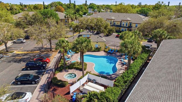 192 COQUINA BAY DRIVE, St Petersburg, FL 33705