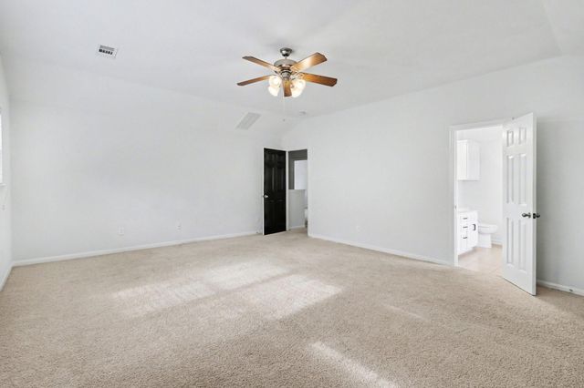 2705 Golden Creek Lane, Pearland, TX 77584