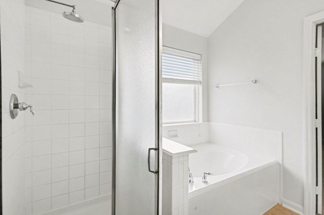 2705 Golden Creek Lane, Pearland, TX 77584