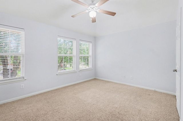 2705 Golden Creek Lane, Pearland, TX 77584